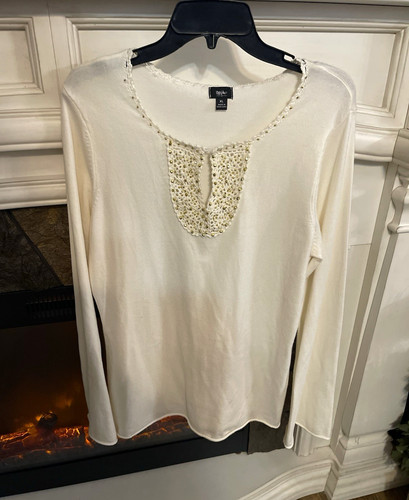 Women pullover sweater - women’s,